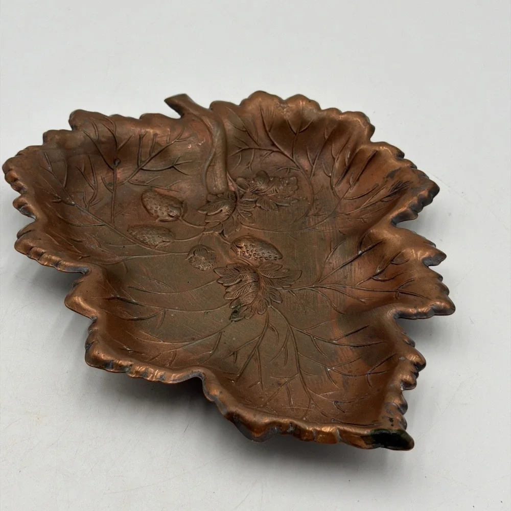 Vintage Coppercraft Guild Copper Leaf Dish Strawberries Decor Plate